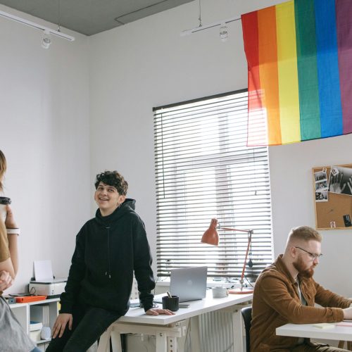 Empreendedorismo Digital, LGBTQIAPN+, Geração de Renda